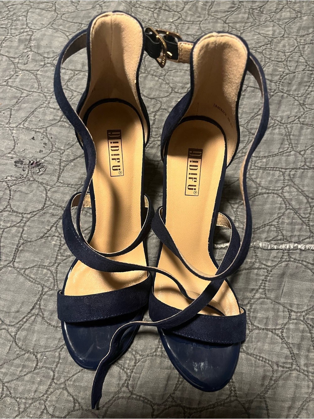 Navy  Suede Strappy Chunky Heels💙Size 8.5 Great Condition,Heel-Sole in tact💙
